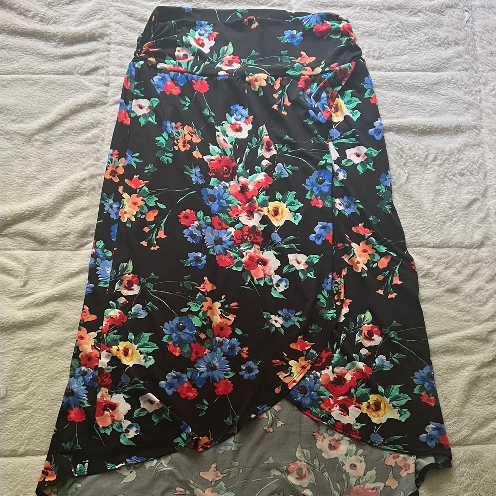 Apt. 9 Vibrant Floral Black Midi Skirt